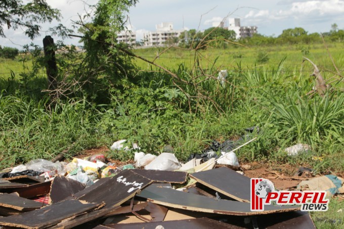 Moradores comentam reportagem do Perfil News sobre lixo