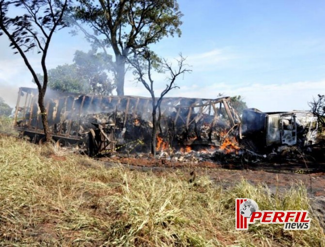 Das 11 vítimas que morreram no acidente, quatro já foram identificadas Das 11 vítimas que morreram no acidente, quatro já foram identificadas