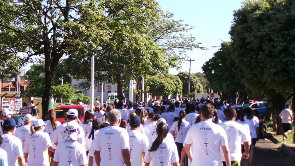 Evento da Fibria na Lagoa Maior nesta manhã reúne centenas de participantes