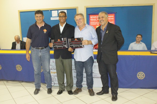 Homenagem do Rotary Três Lagoas aos parceiros na realização do Moto Show 2014