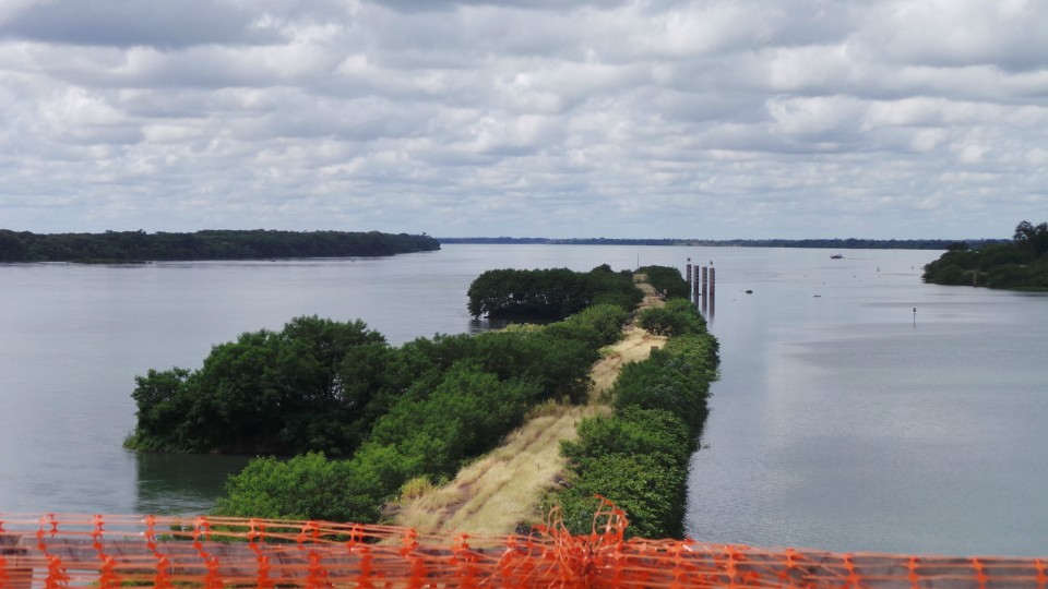 Obras da ponte sobre o Rio Paraná terminam em junho garante Dnit