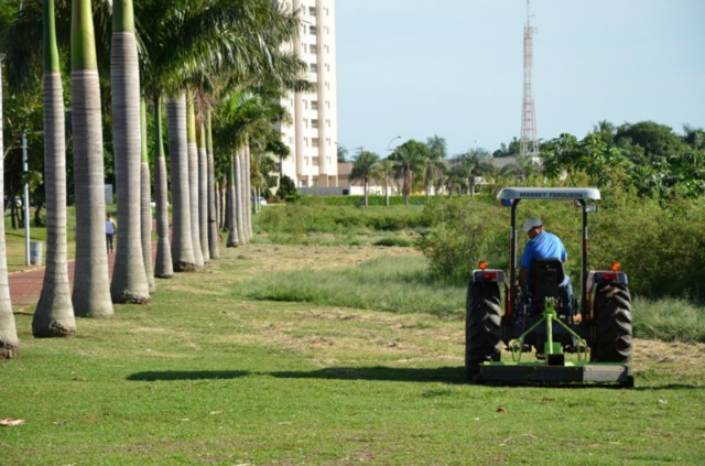 Departamento de Meio Ambiente inicia reparos e limpeza na Lagoa Maior