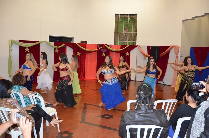 Sarau de Danças Folclóricas mostra riqueza da cultura Árabe