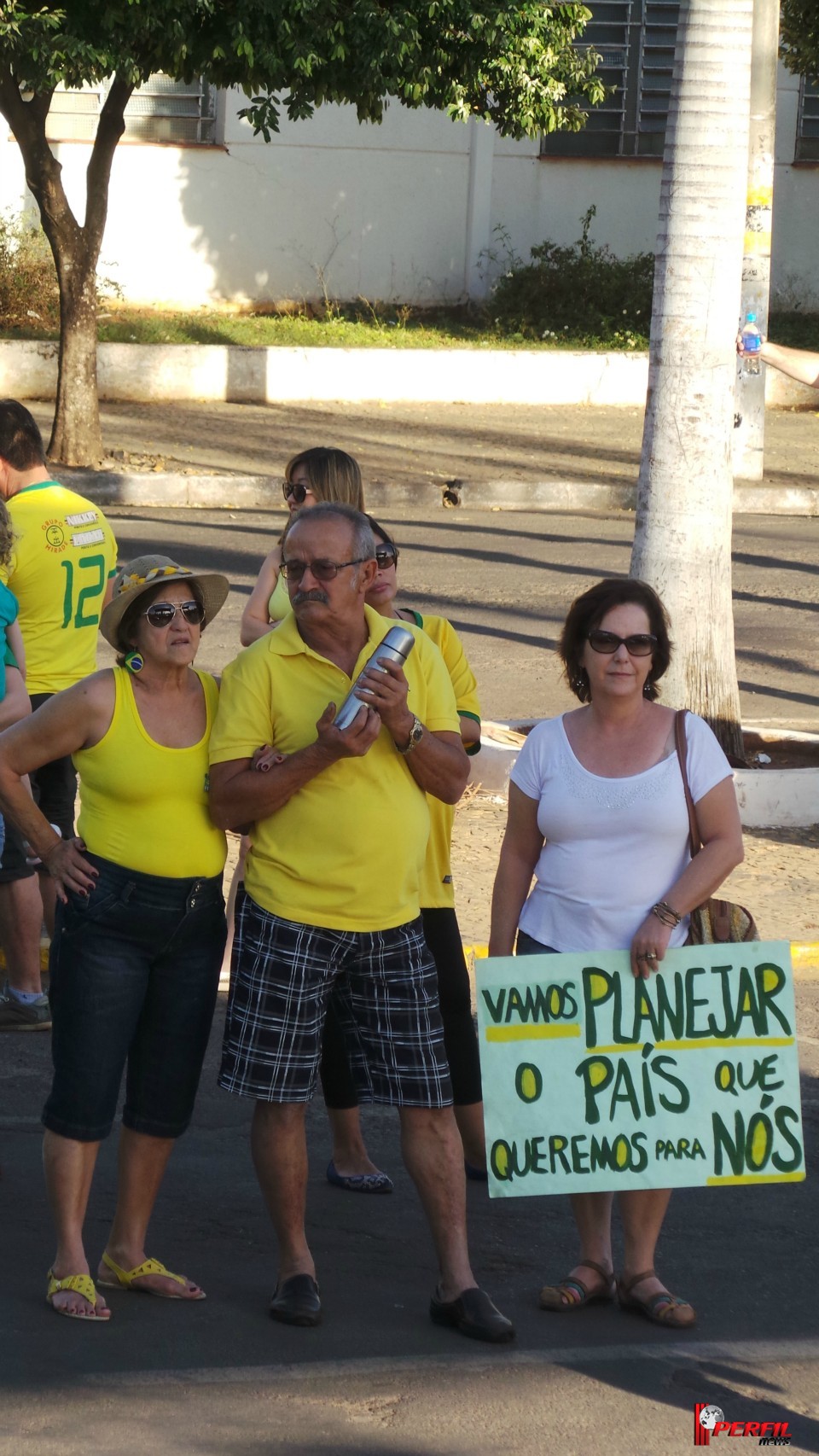Mesmo com pouco público, manifestação em Três Lagoas mostra mensagem de mudança