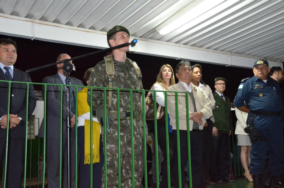Vice-prefeito Luiz Akira participa da comemoração do Dia da Infantaria