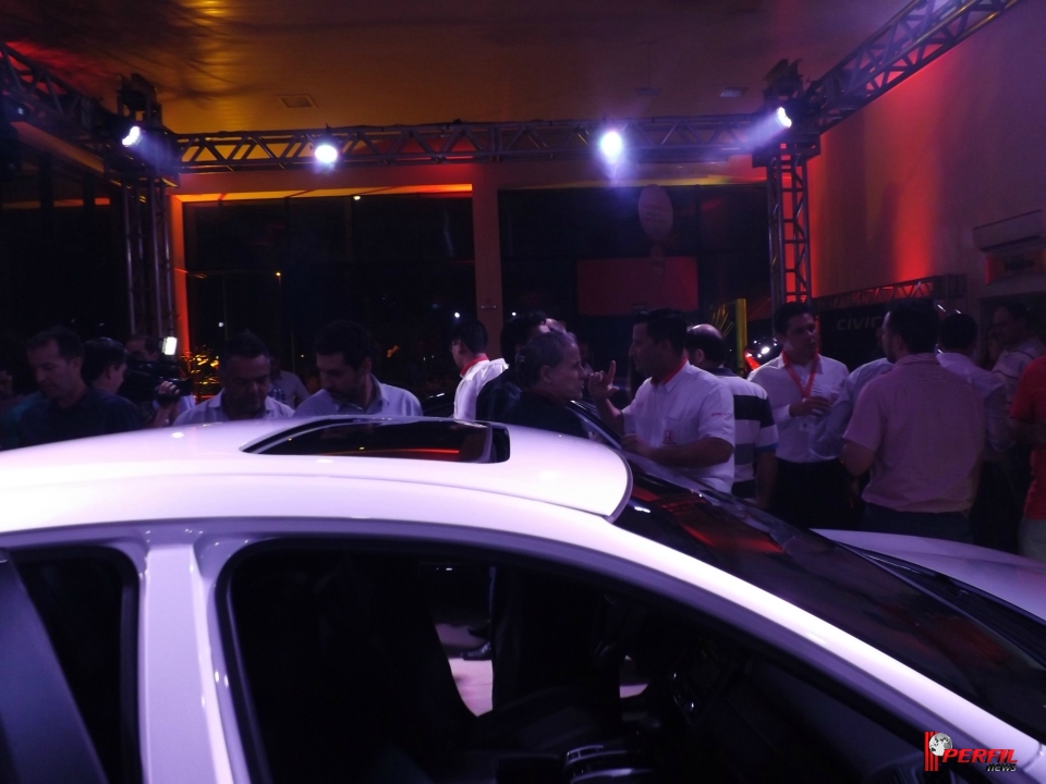 Com bom público, Endo Car apresenta 10ª Geração do Honda Civic durante evento em Três Lagoas
