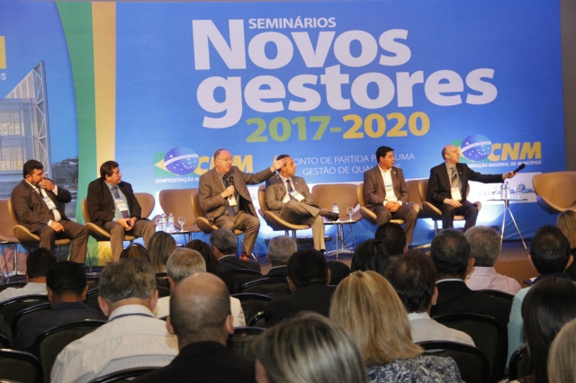 Prefeitos eleitos de MS participam do Seminário Novos Gestores em Brasília