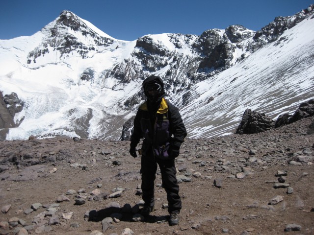 Aventureiro relata escalada na montanha mais alto das Américas