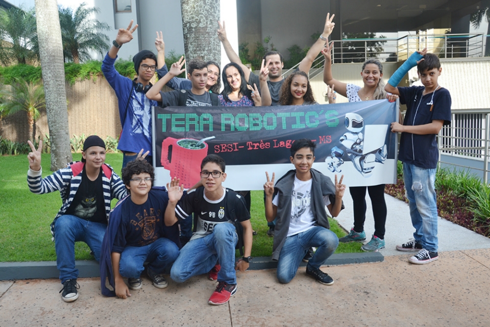 Escolas do Sesi de MS enviam alunos a Torneio Regional de Robótica em Goiás