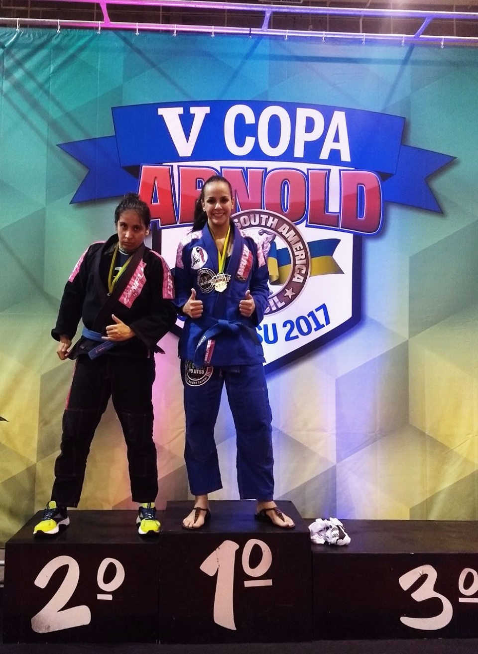 Atletas da Equipe SYON jiu jitsu de Três Lagoas conquistam Medalhas de ouro