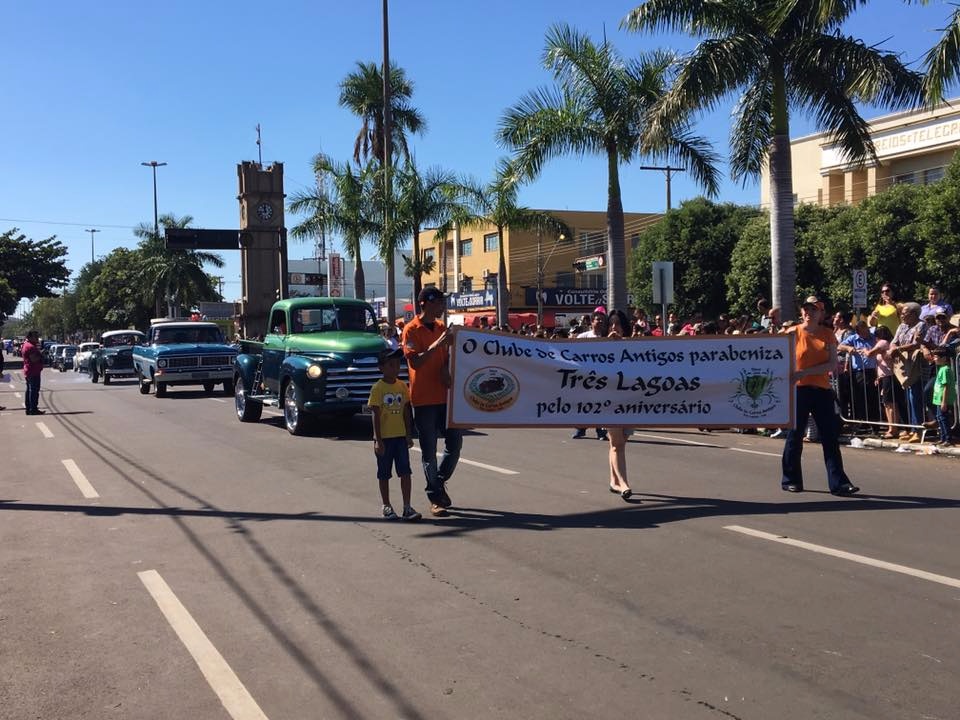 Desfile cívico marca aniversário de 102 anos de Três Lagoas