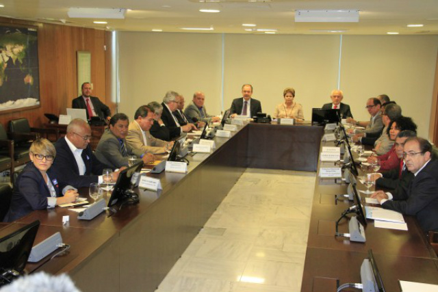 Reunião das centrais sindicais com a presidenta Dilma, no Palácio do Planalto, em Brasília (Foto: Divulgação)