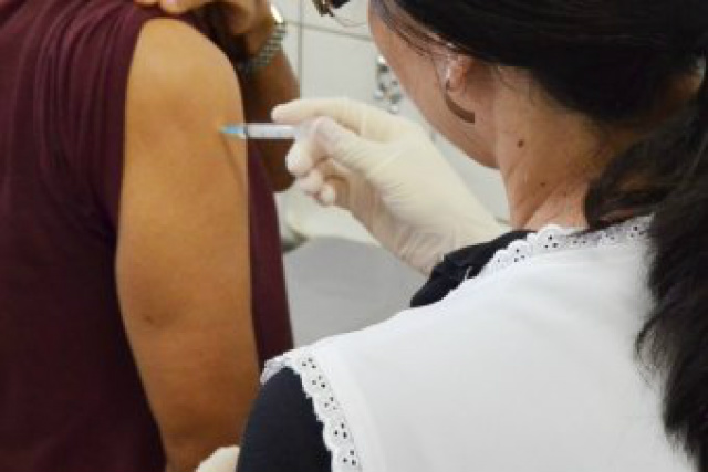 Campanha de vacinação contra a doença começou no sábado, dia 30, em Três Lagoas.(Foto: Assessoria Prefeitura de Três Lagoas).