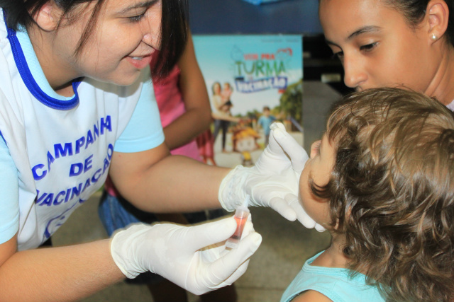 Campanha é destinada a vacinação de crianças entre seis meses e menos de cinco anos (Foto: Guta Rufino)