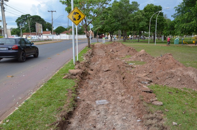 SEINTRA inicia construção de mil metros de calçada na Lagoa Maior