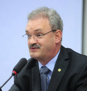 O deputado federal Geraldo Rezende responde inquérito do STF por corrupção ativa (Foto:Divulgação) 