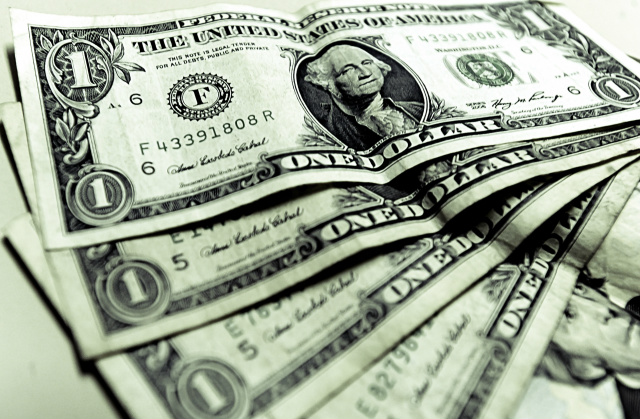 .Na semana, o dólar subiu 7,68%. Na máxima desta da sessão, a moeda norte-americana foi a 3,8625 reais. (Foto: Divulgação)