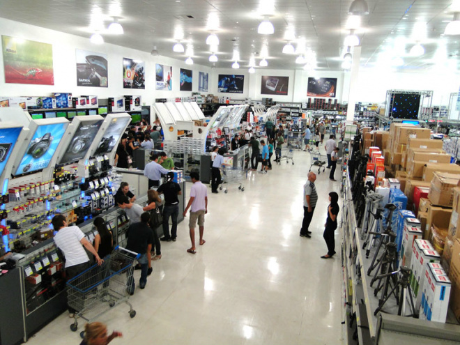 Pela quarta vez, Shopping China recebe prêmio internacional Shopping China possui milhares de artigos importados à disposição do cliente