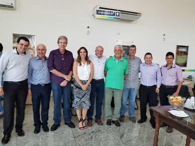 Encontro reuniu diretores e empresários de Três Lagoas. (Foto: Ricardo/Ojeda)