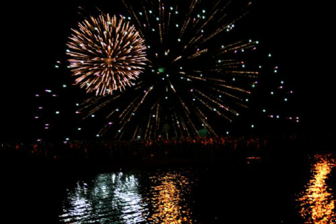 A população poderá se reunir na Orla da Lagoa Maior, para comemorar a chegada de 2014 com música e a tradicional queima de fogos (Foto: Divulgação/Assecom)