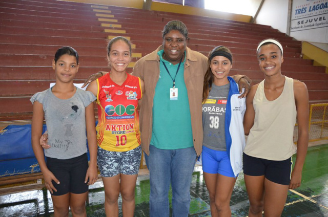 Meninas três-lagoenses representarão o Estado no Campeonato Brasileiro de Basquete Sub-15
