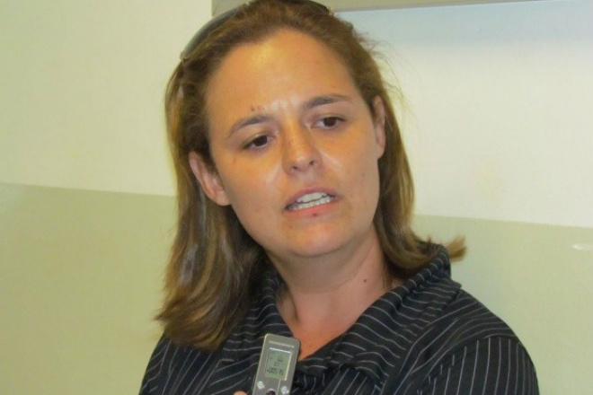 Monike Lima é pré-candidata a prefeita de Santa Rita do Pardo Vereadora Monike Lima (DEM) pode fechar coligação com oito a nove partidos.