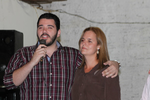 Vereadora do PMDB e lançada à Prefeitura de Santa Rita do Pardo Apoio à pré-candidatura deve se consolidar com ampla cfoalizão.