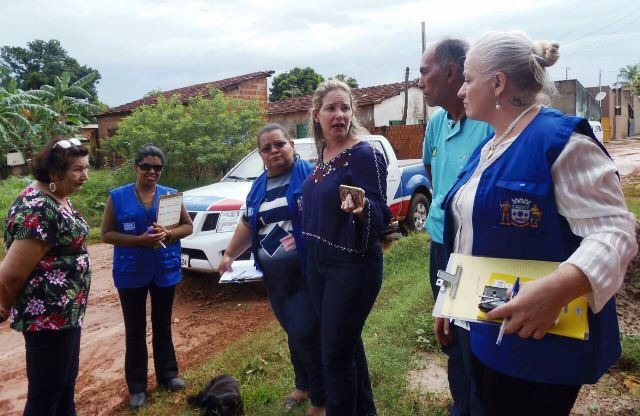 Nas visitas, acompanhadas pela secretária municipal de Assistência Social, Vera Helena Arsioli Pinho (Foto/Assessoria)