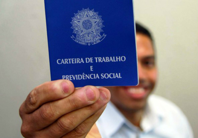 Brasil cria 196.913 empregos formais em abril, aponta Caged Nos últimos 12 meses, foram criados 1.087.410 de postos formais de trabalho (Foto: Arquivo)