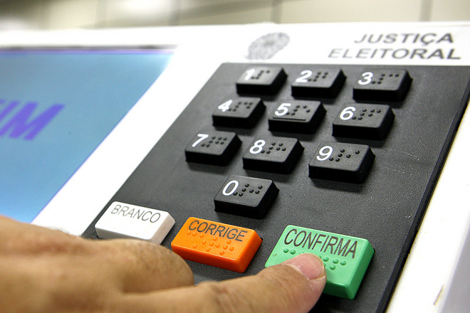 TSE define que 1º turno da eleição de 2014 em 5 de outubro A íntegra do calendário ainda não foi disponibilizada pela corte eleitoral (Foto: Google Imagens)