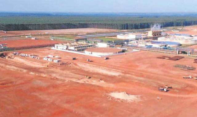 Projeto Horizonte 2 da Fibria vai investir R$ 7.7 bilhões na construção da segunda linha de produção da fábrica que deverá empregar mais de 10 mil trabalhadores na obra (Foto: Divulgação) 