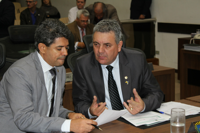 A indicação foi encaminhada ao Superintendente do DNIT/MS, Thiago Carim Bucker. (Foto: Assessoria)
