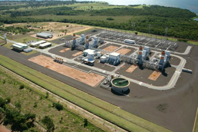 Em Três Lagoas, 344 indústrias empregam 10% da população Depois de quase 10 anos, termelétrica da Petrobras inicia operação comercial no Distrito Industrial de Três Lagoas.
