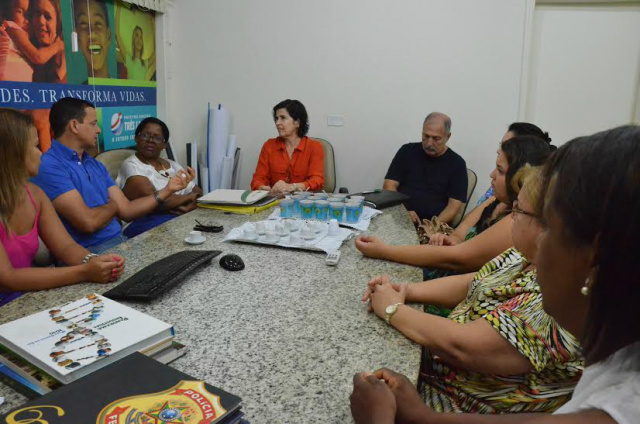 Presente no evento, o vereador Nilo Cândido ressaltou a importância da participação do CAE junto à Prefeitura (Foto: Divulgação)