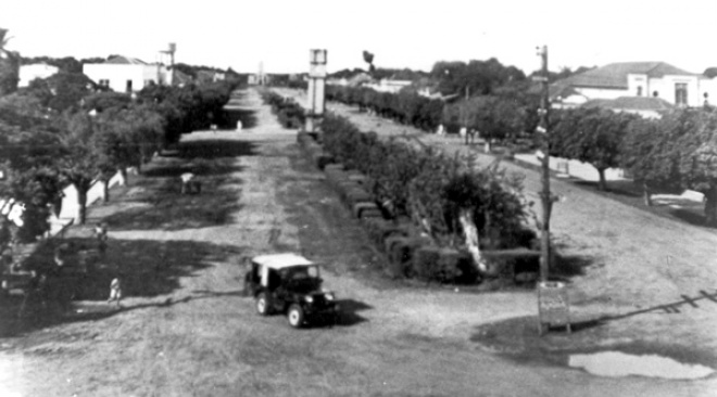 Avenida Antonio Trajano dos Santos no fim da década de 1915. (Foto: Fares Zaguir)