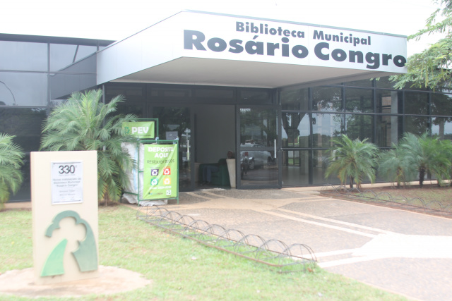 Biblioteca fica nas proximidades da Lagoa Maior. (Foto: Lucas Gustavo).