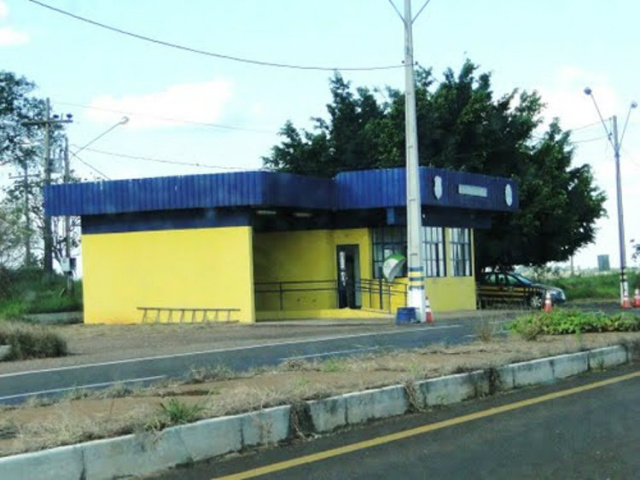As antigas instalações do posto da PRF no Km 21 estavam precisando de reformas, inclusive com falta de espaço para as atividades no local (Foto: Google)