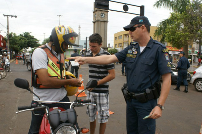 Boletim on-line deverá dar agilidade dos policiais no atendimento a ocorrência de trânsito (Foto: Arquivo/Perfil News)
