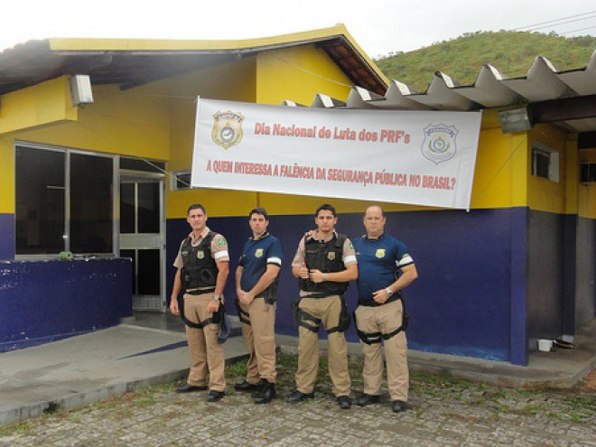 PRF faz "Dia de Luta" por reestruturação da carreira PRF faz