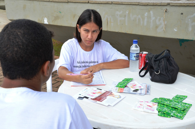 A ação teve como objetivo incentivar a população quanto a realização periódica de testes de HIV (Foto:Assessoria)