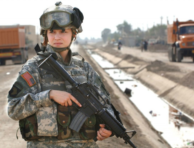 Convocação inédita para que soldados mulheres entrem para a exigente escola dos Rangers (Representação: Google)