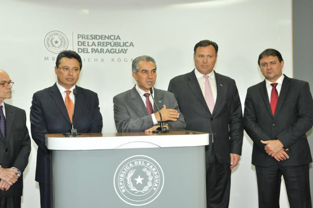 Reinaldo propôs um termo de cooperação entre entidades do Governo do Estado e o Paraguai, na questão da comercialização de produtos paraguaios (Foto: Divulgação/Fiems)