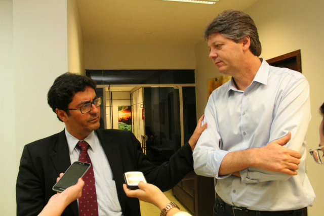 O coordenador do FDCO, Agrício Braga, e o secretário Jaime Verruck, do Desenvolvimento Econômico (Foto: Divulgação)