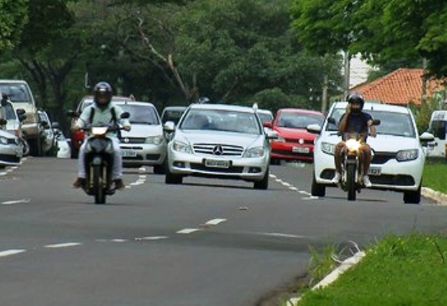 A media vale para carros e motocicletas (Foto: G1MS)