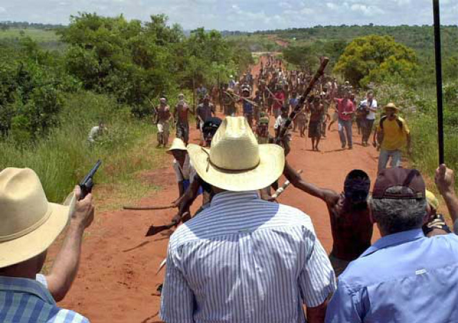 Índios e fazendeiros em conflito em MS e índio está desaparecido Conflitos entre índios e fazendeiros ja são antigos em todo o Brasil(Foto: Google)