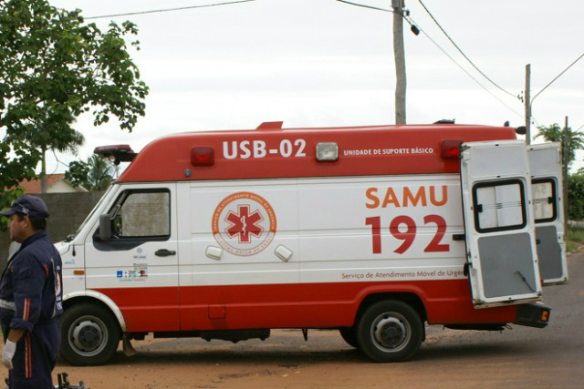 Samu fez o resgate da moradora até uma unidade de saúde. (Foto: Arquivo/Perfil News).