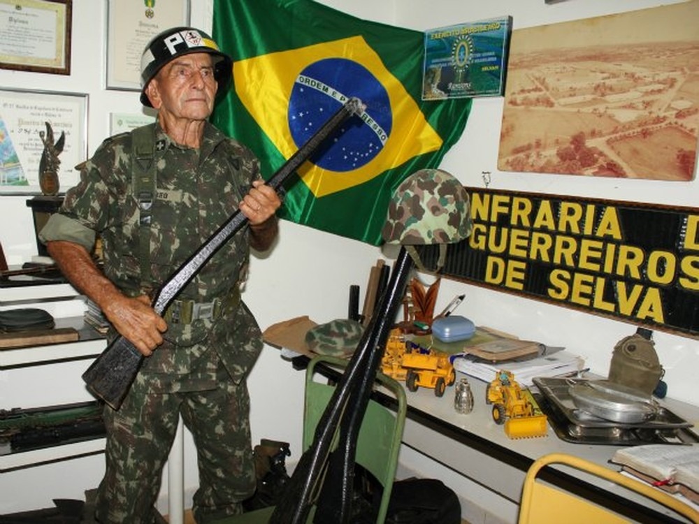 Sargento aposentado Áureo, de 78 anos, morreu na manhã desta quarta-feira (18) (Foto: Ivanete Damasceno/G1)
