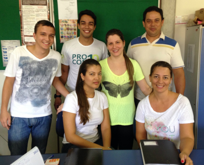 Equipe de funcionários do Procon de Três Lagoas (Foto: Divulgação/Assecom)