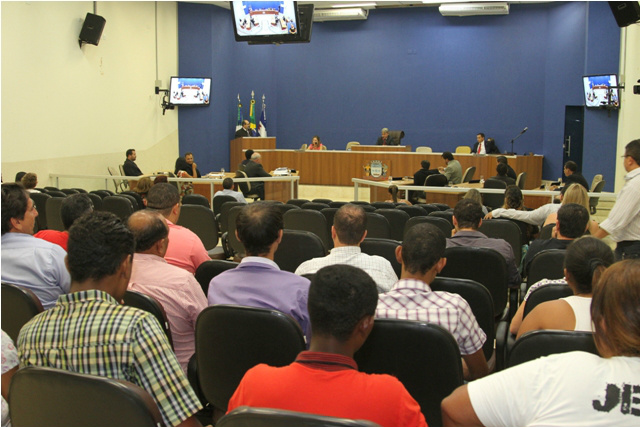 Começou a tramitar no Legislativo Três-lagoense a proposta orçamentária para o exercício 2015 (Foto: Divulgação)