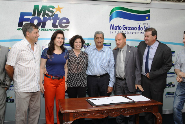 Além da vice-governadora, vários deputados estaduais estiveram presentes ao evento (Foto: Divulgação)